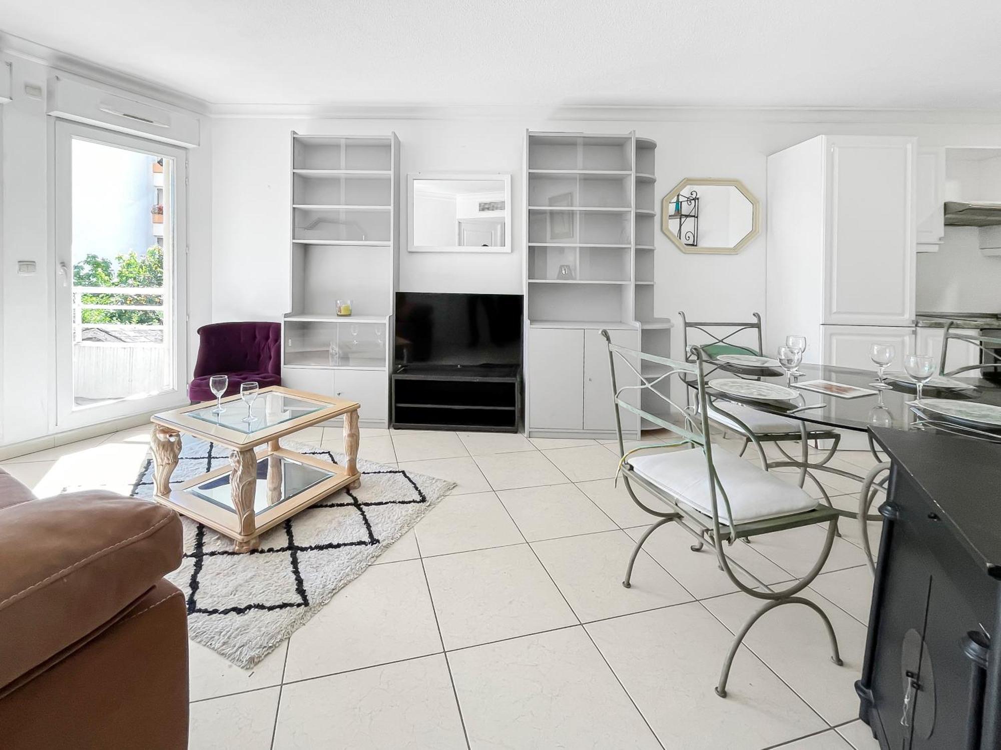 Agreable Detente Au Soleil A Antibes - Wifi - Parking Prive Luaran gambar